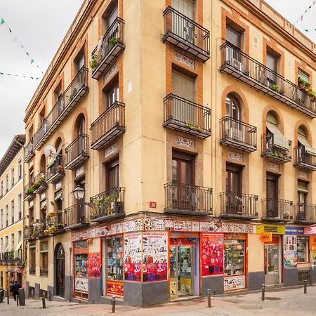 2 Bedrooms 1 Bathroom Furnished - Lavapies - Modern - Mintystay Madrid Eksteriør billede
