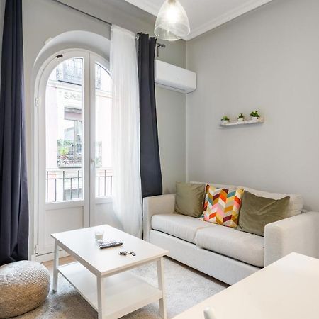 2 Bedrooms 1 Bathroom Furnished - Lavapies - Modern - Mintystay Madrid Eksteriør billede