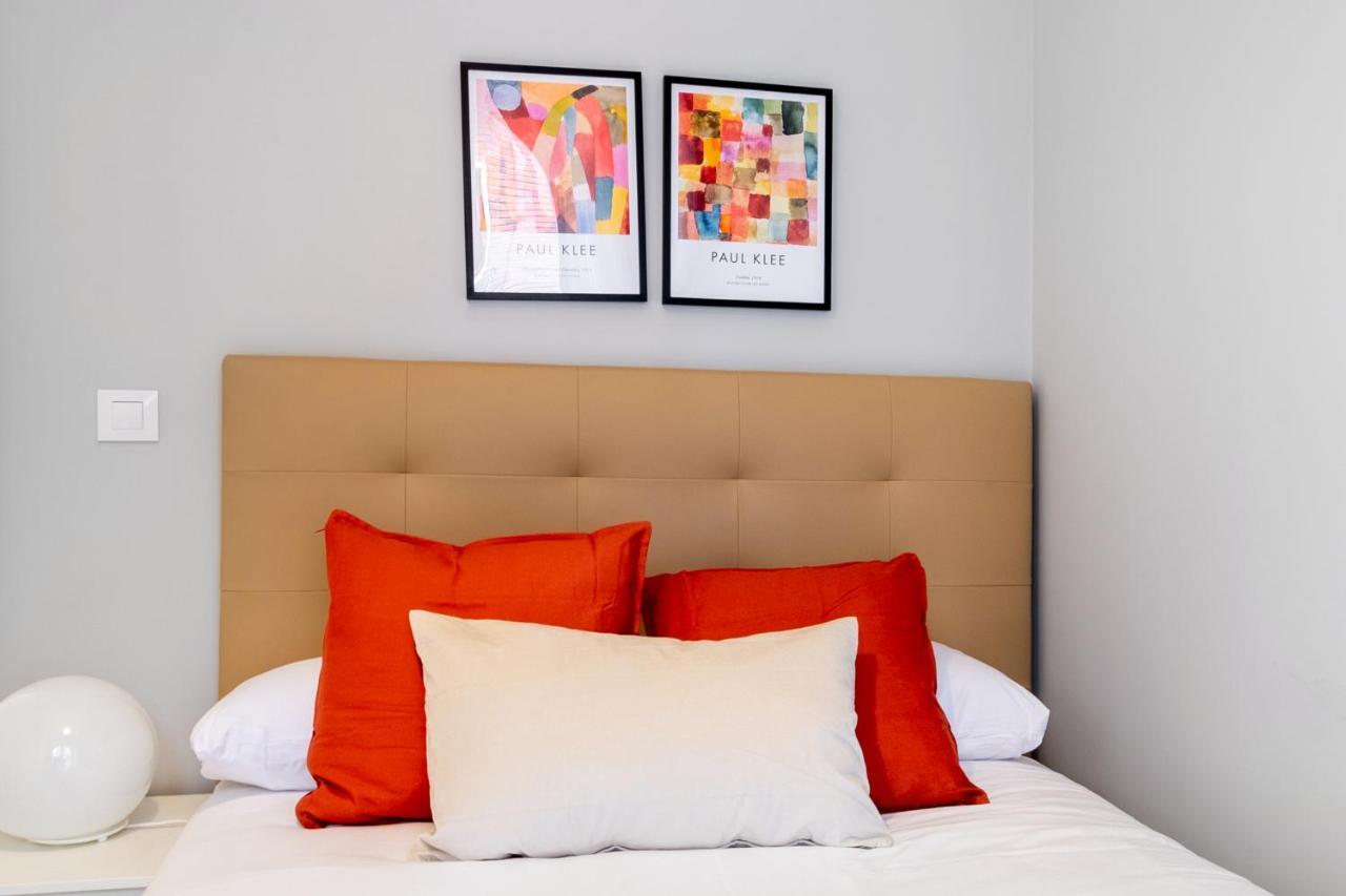 2 Bedrooms 1 Bathroom Furnished - Lavapies - Modern - Mintystay Madrid Eksteriør billede